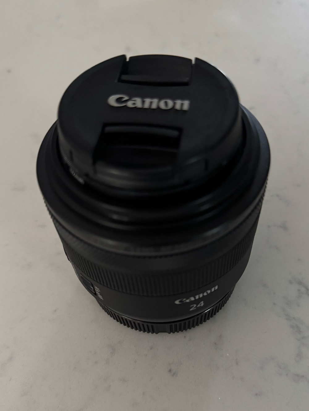 Canon RF 24mm F1.8 Macro Is STM Camera Lens With UV Filter Excellent Condition